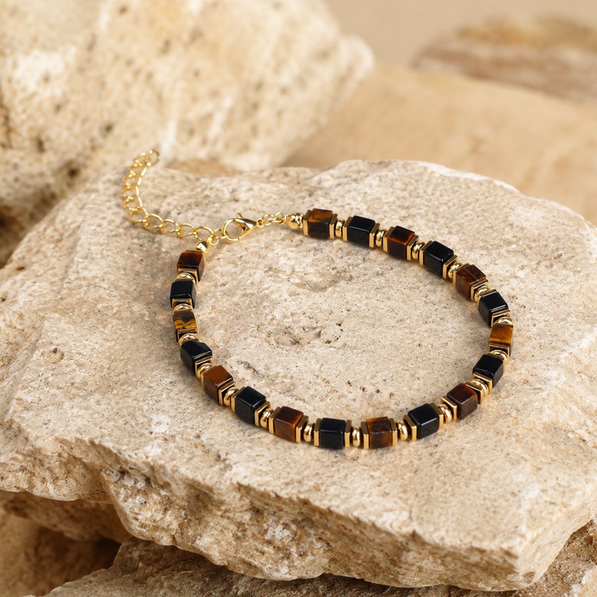 Tiger Eye Black Onyx Bracelet for wealth and protection